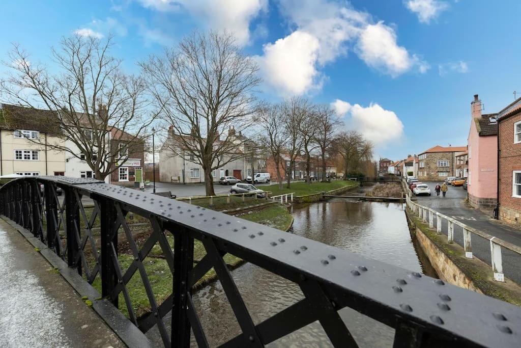 In The Heart Of It! Villa Stokesley Eksteriør billede